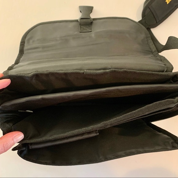 Targus Laptop/Tablet Bag - Picture 6 of 7